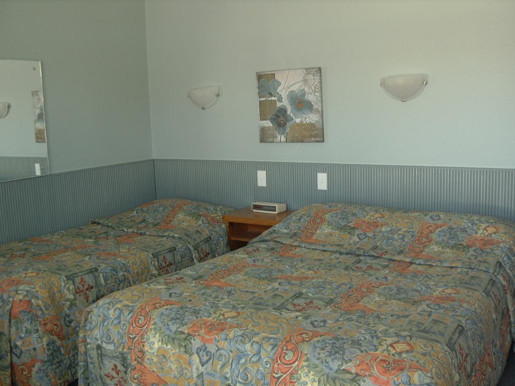 Travellers Rest Motel Bairnsdale Room photo